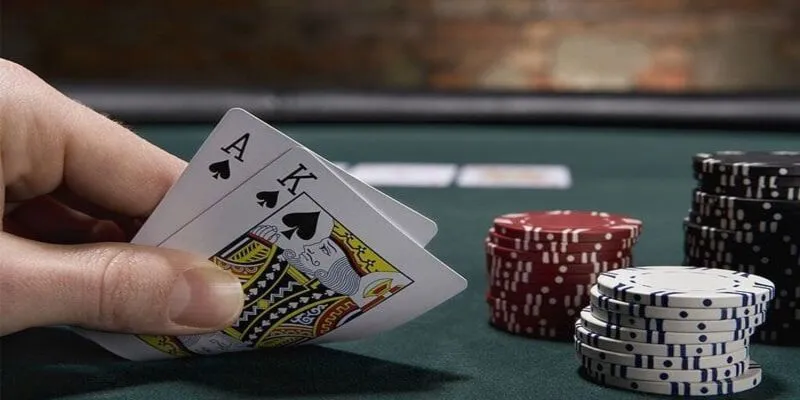 Chiến thuật cá cược xì tố bách trúng